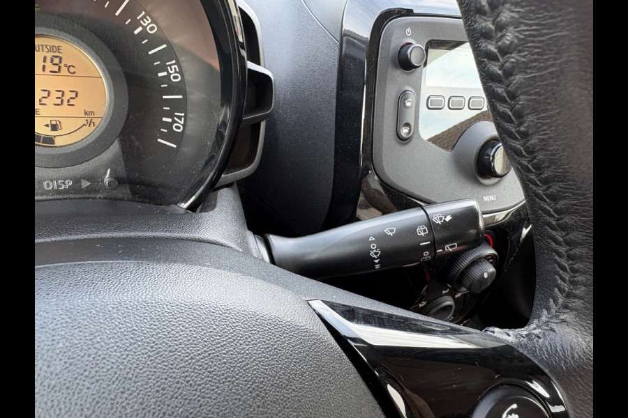 Citroën C1 1.0 VTi Feel Cruise|Airco|Aux|USB|APK Nieuw|LED