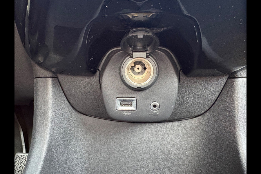Citroën C1 1.0 VTi Feel Cruise|Airco|Aux|USB|APK Nieuw|LED