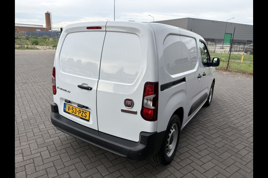 Fiat E-Doblò 50 kWh 3-zits | navigatie | cruise