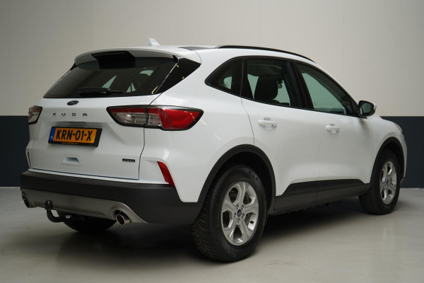 Ford Kuga 2.5 PHEV Cool & Sound | SoH 75% | All-seasonbanden | Trekhaak | stoelverwarming
