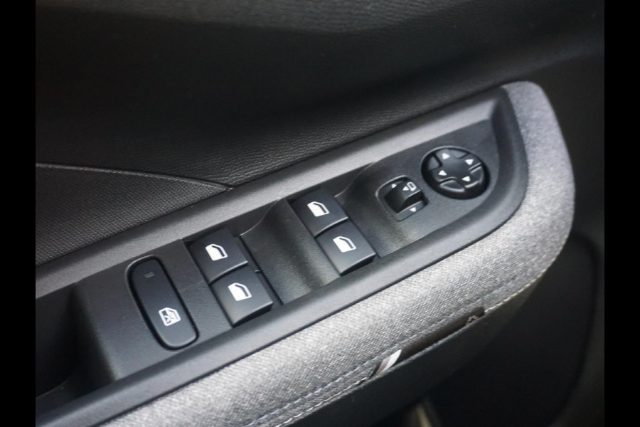 Opel Frontera 1.2 Turbo Hybrid GS Keyless entry