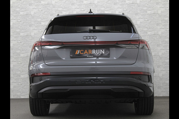 Audi Q4 e-tron 40 204PK 77 kWh | #RS-Leder | 5x Q4 OP VOORRAAD! | ACC | Sportstoelen | Getint Glas | MMI+ | Dynamic-Pakket | Stoelverwarming | Zwarte Hemelbekleding | LED | Lane Assist |