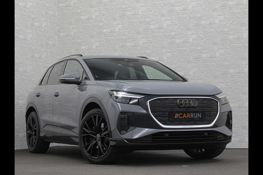 Audi Q4 e-tron 40 204PK 77 kWh | #RS-Leder | 5x Q4 OP VOORRAAD! | ACC | Sportstoelen | Getint Glas | MMI+ | Dynamic-Pakket | Stoelverwarming | Zwarte Hemelbekleding | LED | Lane Assist |