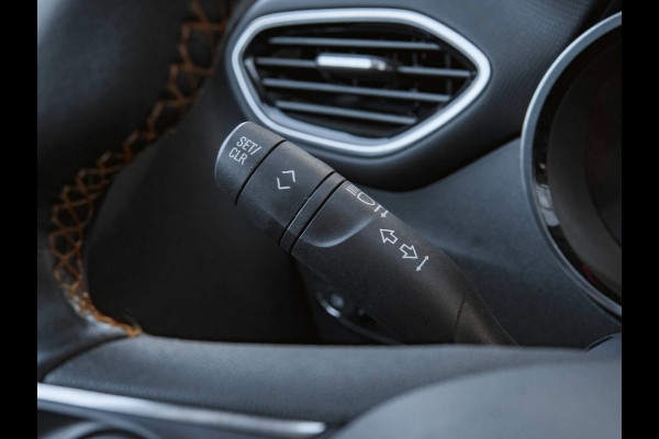 Opel Crossland X 1.2 120 Jaar Edition | CAMERA | CLIMA | TREKHAAK