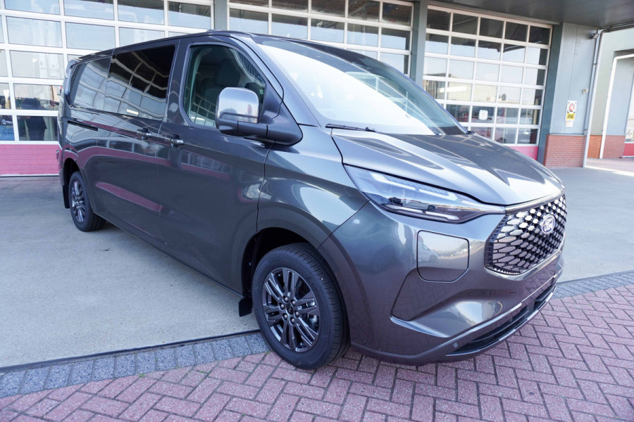 Ford E-Transit Cust. 320 L2H1 Limited 71 kWh 160KW/ 218pk Dubbelcab. Automaat nr. V085 | Airco | Adap.Cruise | Navi | 360 Camera | Schuifdeur L+R