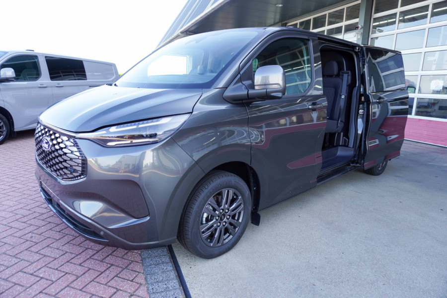 Ford E-Transit Cust. 320 L2H1 Limited 71 kWh 160KW/ 218pk Dubbelcab. Automaat nr. V085 | Airco | Adap.Cruise | Navi | 360 Camera | Schuifdeur L+R