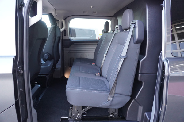 Ford E-Transit Cust. 320 L2H1 Limited 71 kWh 160KW/ 218pk Dubbelcab. Automaat nr. V085 | Airco | Adap.Cruise | Navi | 360 Camera | Schuifdeur L+R