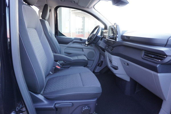 Ford E-Transit Cust. 320 L2H1 Limited 71 kWh 160KW/ 218pk Dubbelcab. Automaat nr. V085 | Airco | Adap.Cruise | Navi | 360 Camera | Schuifdeur L+R