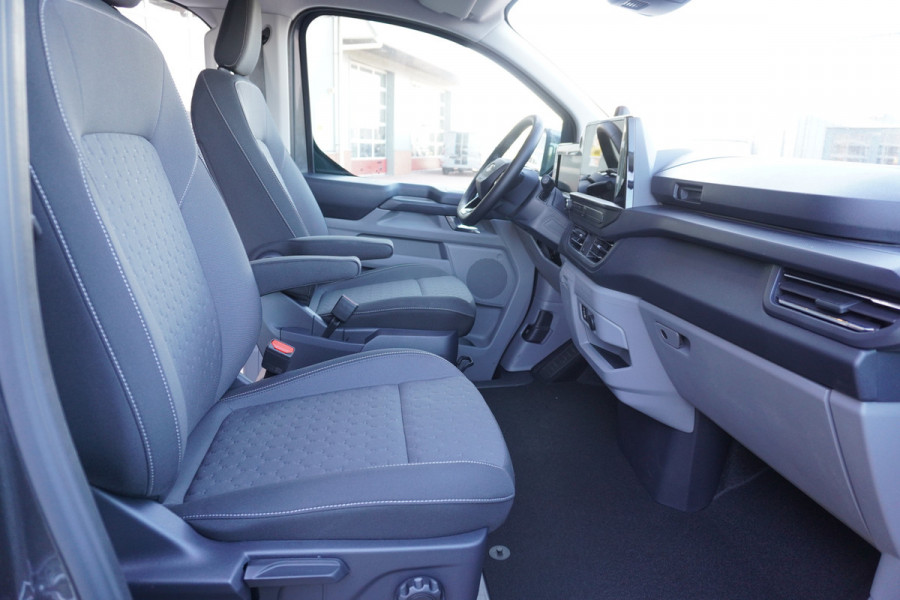 Ford E-Transit Cust. 320 L2H1 Limited 71 kWh 160KW/ 218pk Dubbelcab. Automaat nr. V085 | Airco | Adap.Cruise | Navi | 360 Camera | Schuifdeur L+R
