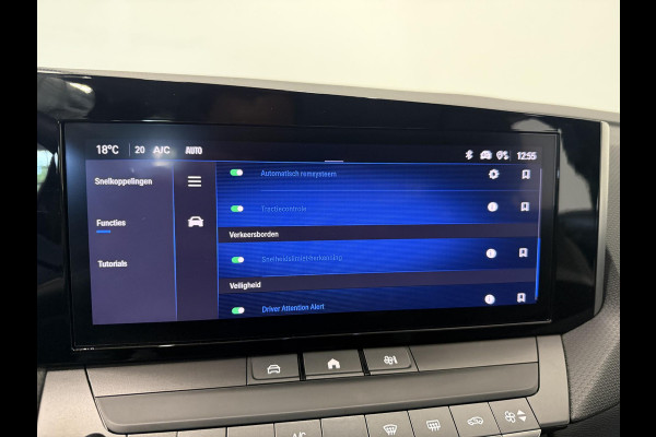 Opel Astra 1.2 Edition Navigatie Apple Carplay Android Auto Parkeersensoren Cruise Control Climate Control Lichtmetalen velgen