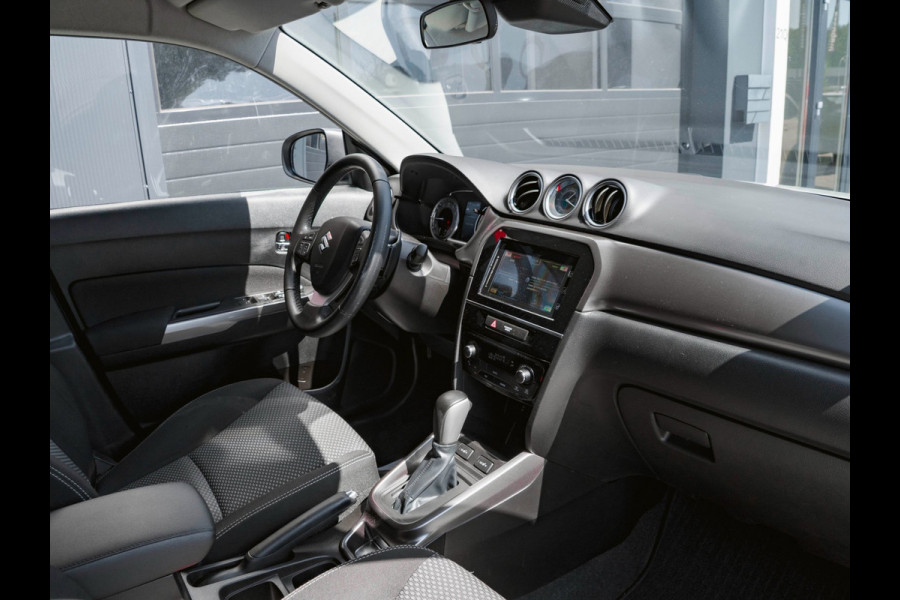 Suzuki Vitara 1.4 Boosterjet Style Smart Hybrid | TREKHAAK | CAMERA | DEALER ODH |