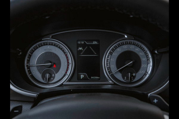 Suzuki Vitara 1.4 Boosterjet Style Smart Hybrid | TREKHAAK | CAMERA | DEALER ODH |