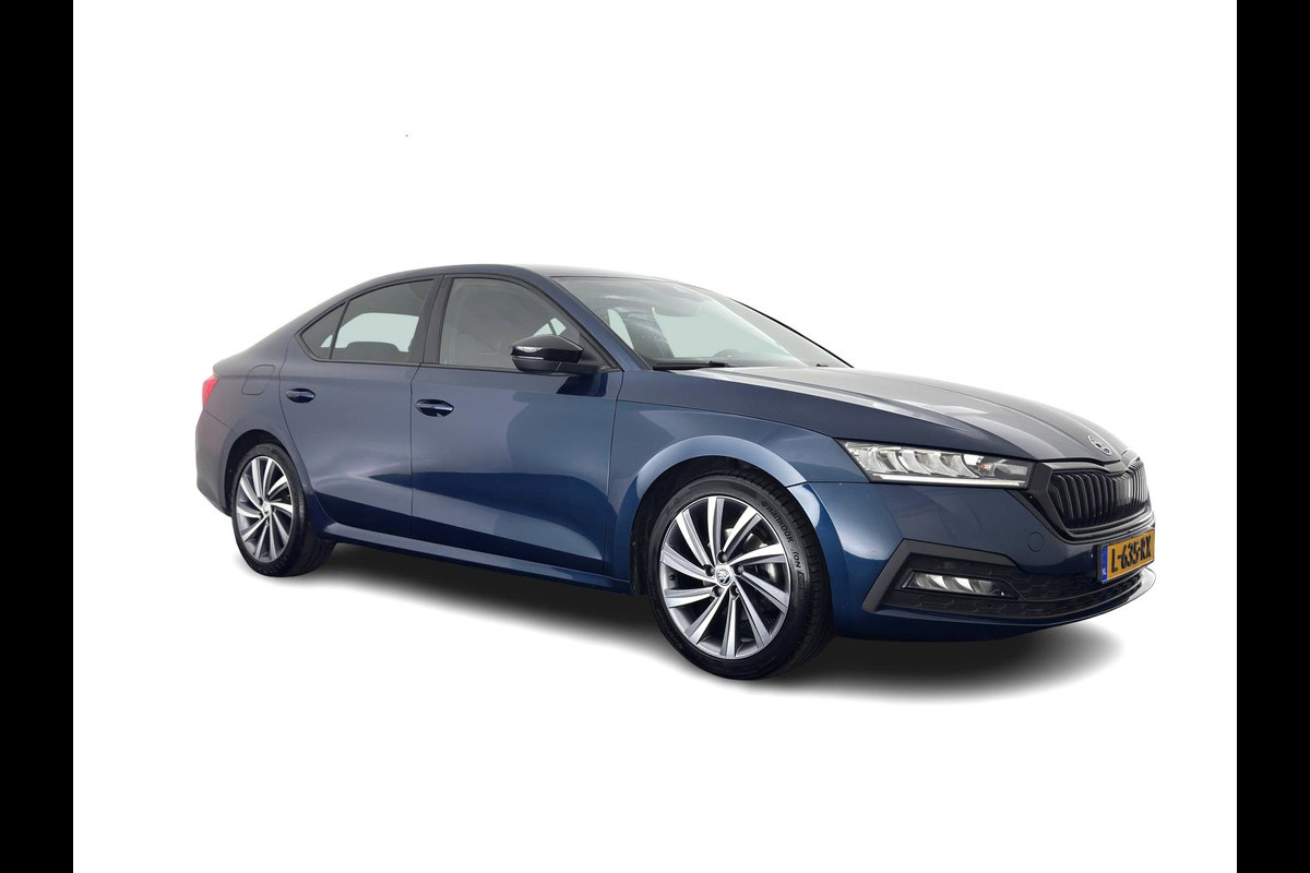 Škoda Octavia 1.0 e-TSI Sport Business MHEV (INCL-BTW) Aut. *FULL-LED | DIGI-COCKPIT | ADAPTIVE-CRUISE | SPORTSEATS | NAVI-FULLMAP | CARPLAY | SHIFTPADDLES | ECC | PDC | DAB | AMBIENTLIGHT | TOWBAR | 18''ALU*