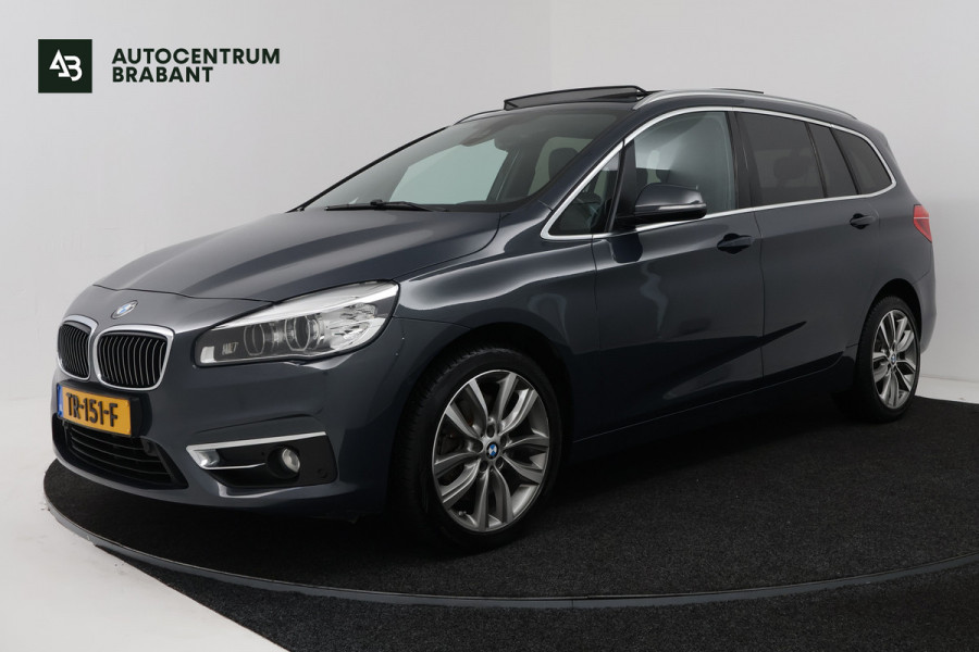 BMW 2 Serie Gran Tourer 220i High Executive (PANORAMADAK, STOELVERWARMING, TREKHAAK, CAMERA)