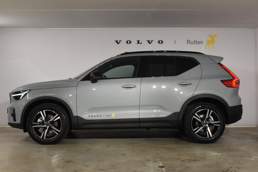 Volvo XC40 B4 211PK Automaat Plus Dark / Adaptive Cruise control / Harman Kardon / Elektrisch verstelbare stoelen met geheugen / Stoel- en stuurverwarming / Elektrisch panorama schuifdak / Extra getint glas