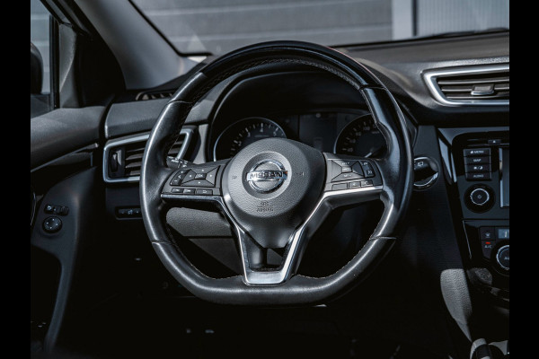Nissan QASHQAI 1.3 DIG-T N-Connecta | PANO | TREKHAAK | NAP