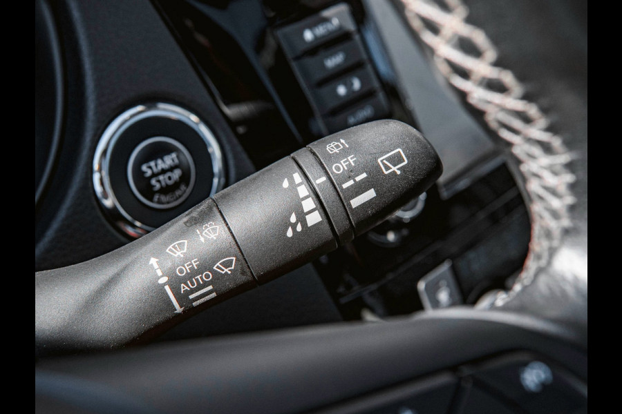 Nissan QASHQAI 1.3 DIG-T N-Connecta | PANO | TREKHAAK | NAP