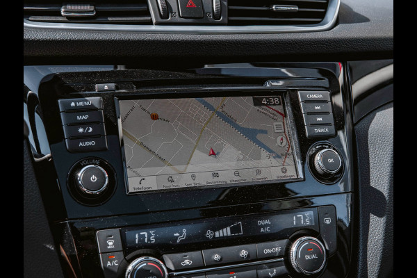 Nissan QASHQAI 1.3 DIG-T N-Connecta | PANO | TREKHAAK | NAP