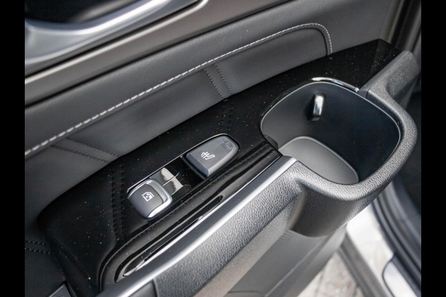 Kia Sorento 1.6 T-GDi Plug-in Hybrid 4WD DynamicPlusLine 7p | Actieprijs* | Bose | Schuifkanteldak | ZOMERDEAL | Navi. | Clima. | Adapt. Cruise. | Dodehoekassistentie | Panodak | Stoel&Stuur Verwarming