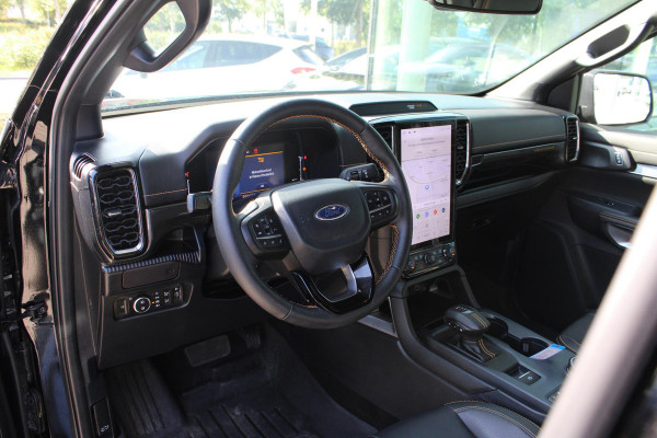 Ford Ranger 2.0 Double Cab EcoBlue Wildtrak 204pk | Trekhaak | 360 graden camera | Rollertop Elektrisch | Stoelverwarming | Adaptive Cruise Control