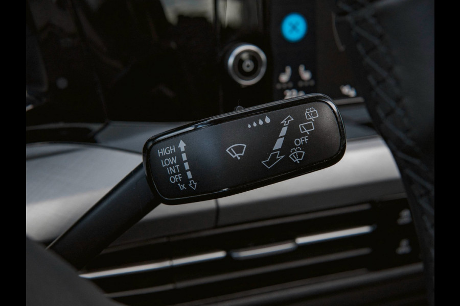 Volkswagen Golf Variant 1.5 eTSI Life Business | PANO | WINTERPAKKET | ADAPTIVE