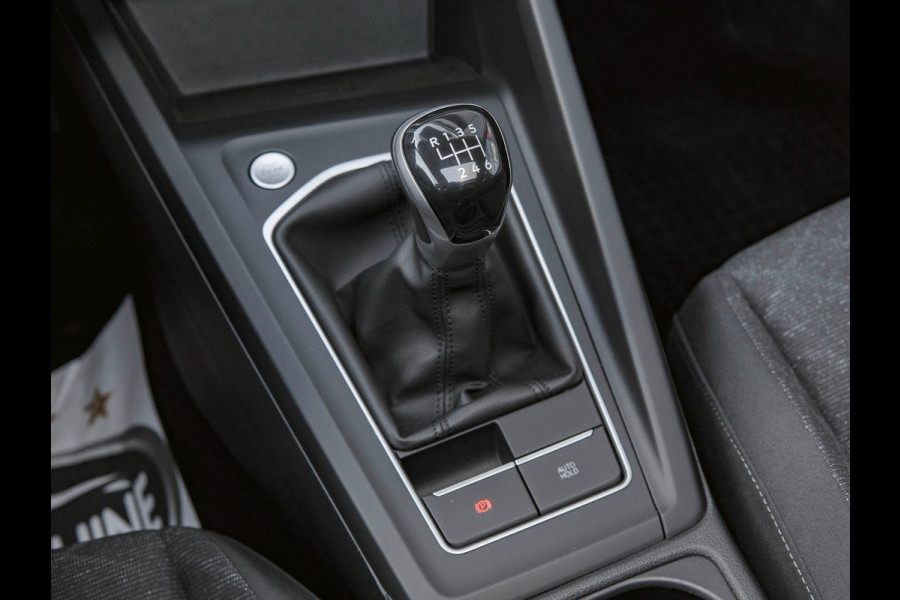 Volkswagen Golf Variant 1.5 eTSI Life Business | PANO | WINTERPAKKET | ADAPTIVE