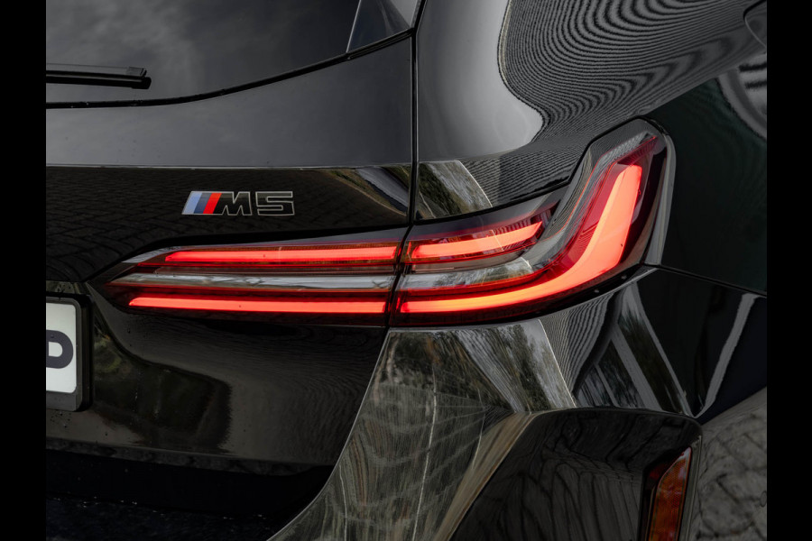 BMW 5 Serie Touring M5 - Pano - Trekhaak - Bowers & Wilkins