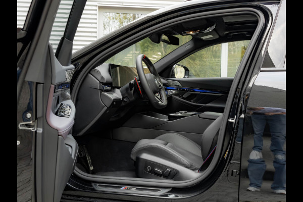 BMW 5 Serie Touring M5 - Pano - Trekhaak - Bowers & Wilkins