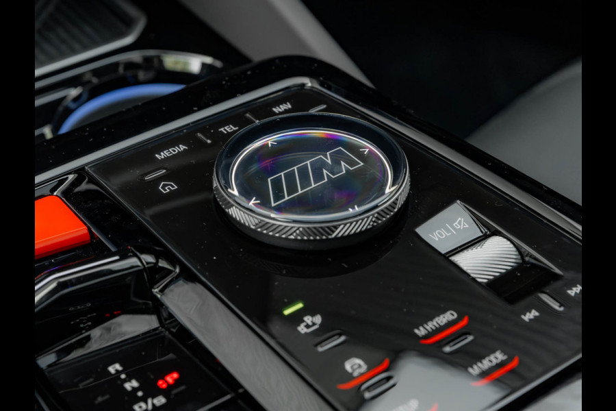 BMW 5 Serie Touring M5 - Pano - Trekhaak - Bowers & Wilkins