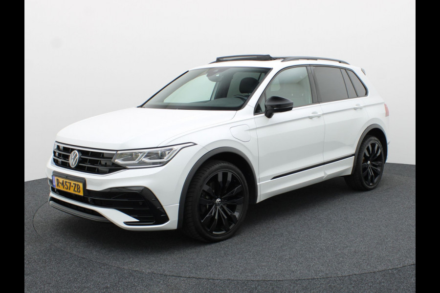 Volkswagen Tiguan 1.4 TSI eHybrid R-Line Business+ | 360 Camera | Panodak | 20'' | Keyless | Prijs Rijklaar!!