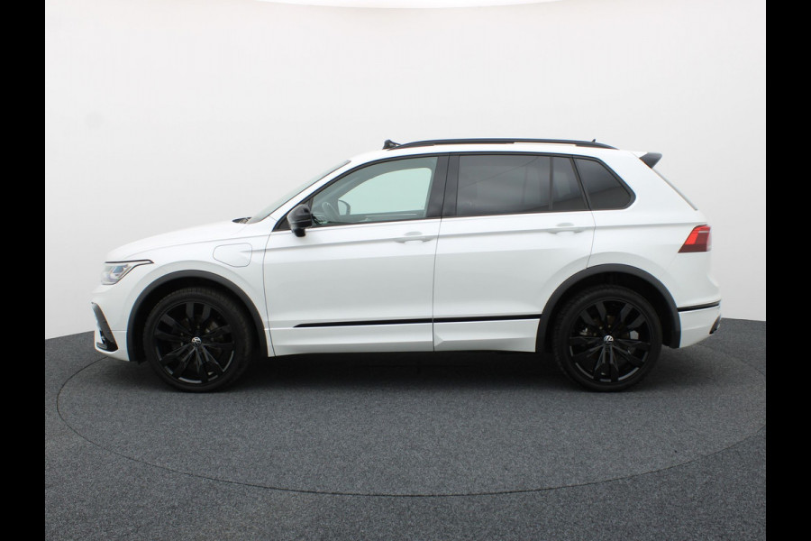 Volkswagen Tiguan 1.4 TSI eHybrid R-Line Business+ | 360 Camera | Panodak | 20'' | Keyless | Prijs Rijklaar!!
