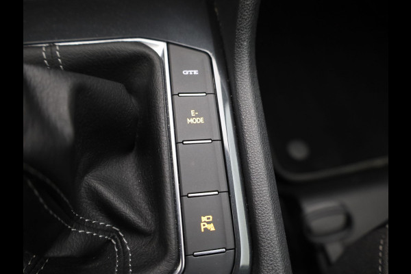 Volkswagen Tiguan 1.4 TSI eHybrid R-Line Business+ | 360 Camera | Panodak | 20'' | Keyless | Prijs Rijklaar!!