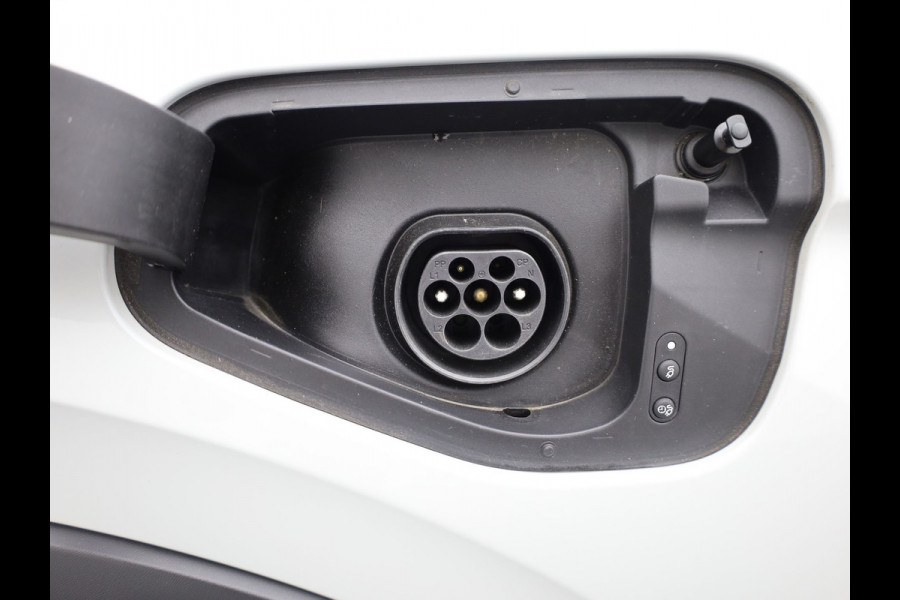 Volkswagen Tiguan 1.4 TSI eHybrid R-Line Business+ | 360 Camera | Panodak | 20'' | Keyless | Prijs Rijklaar!!
