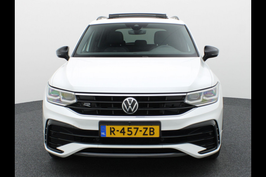 Volkswagen Tiguan 1.4 TSI eHybrid R-Line Business+ | 360 Camera | Panodak | 20'' | Keyless | Prijs Rijklaar!!