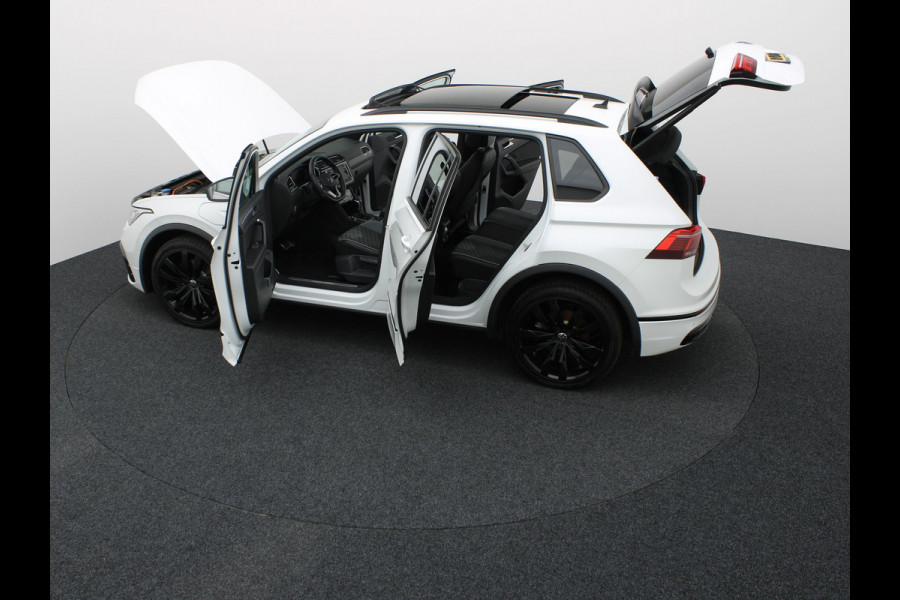 Volkswagen Tiguan 1.4 TSI eHybrid R-Line Business+ | 360 Camera | Panodak | 20'' | Keyless | Prijs Rijklaar!!