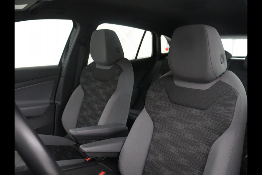 Volkswagen ID.4 Pro 77 kWh | SOH 95,4% | Adaptive cruise | Lane assist | Stuur/stoelverwarming | Climate control | Sfeerverlichting | Carplay | Park assist | 20" velgen
