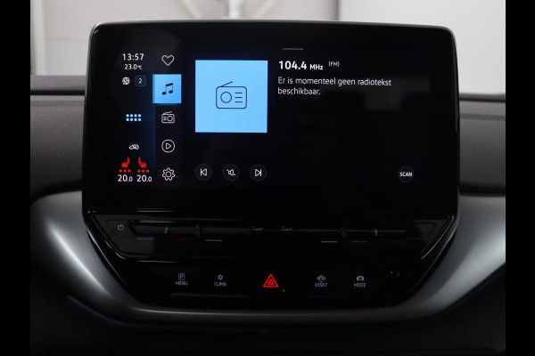 Volkswagen ID.4 Pro 77 kWh | SOH 95,4% | Adaptive cruise | Lane assist | Stuur/stoelverwarming | Climate control | Sfeerverlichting | Carplay | Park assist | 20" velgen