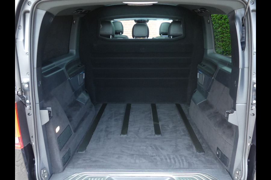 Mercedes-Benz V-Klasse 300d AMG Dubbel Cabine Panoramadak/Leer/Burmester/LED/Trekhaak