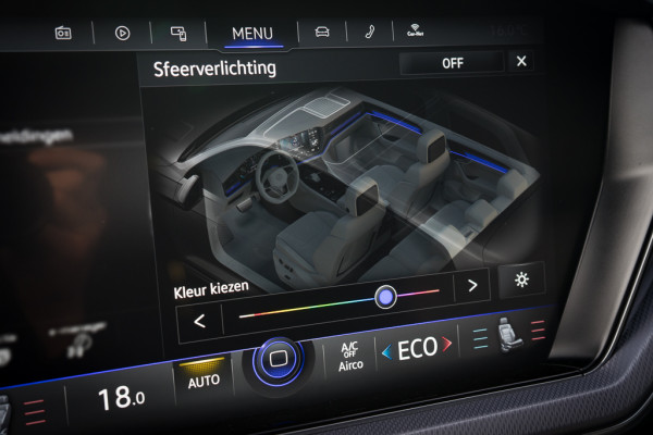 Volkswagen Touareg 3.0 TSI 4MOTION R / Dynaudio/ Trekhaak/ Panoramadak/ 360 Topview