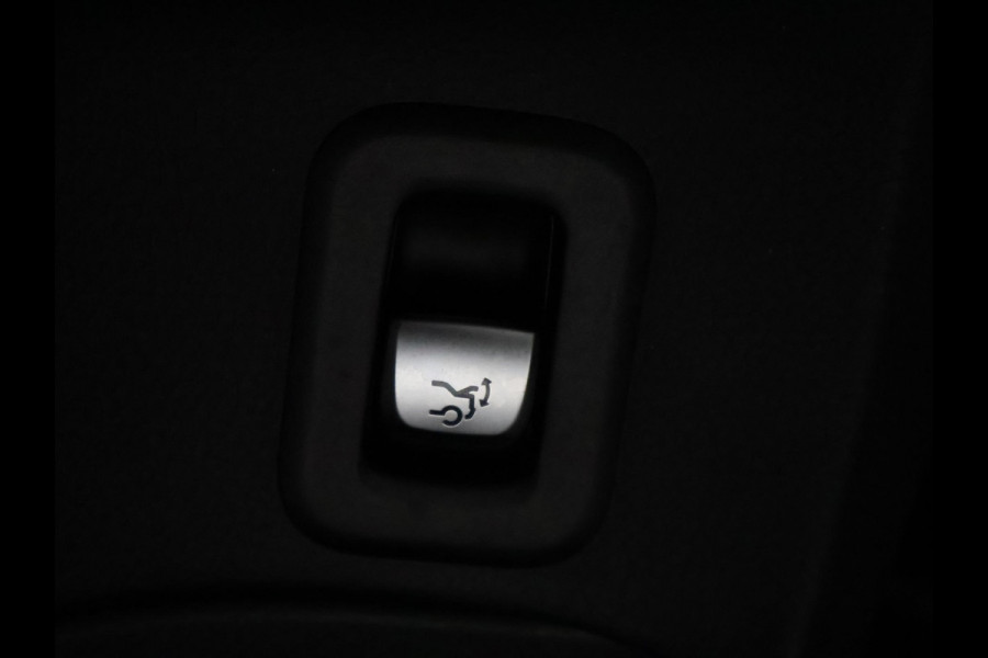 Mercedes-Benz C-Klasse Estate 180 Sport Edition *Garantie tot 05-2028! | Burmester Audio | Navigatie | Half Leder |