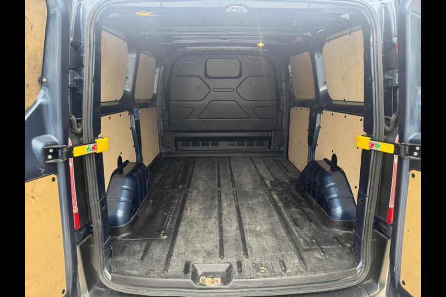 Ford Transit Custom 300 2.0 TDCI L1H1 Trail 130pk | Vol leder | Trail pakket | Parkeer sensoren | elek. Voorruitverwarming