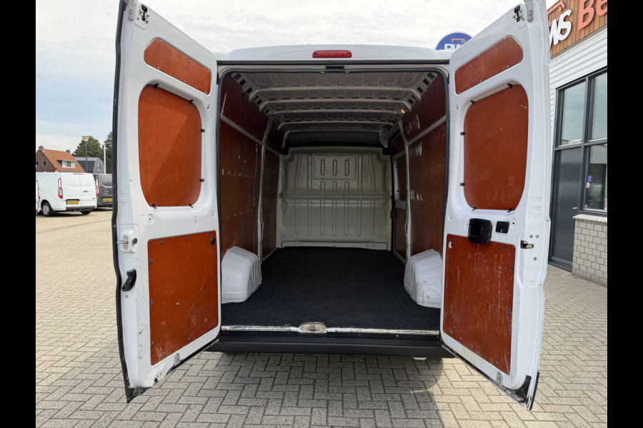 Fiat Ducato 33 2.3 MultiJet L3H2 / vaste prijs rijklaar € 18.950 ex btw / euro 6 / bpm vrij / lease vanaf € 319 / cruise en climate control / camera / navigatie !