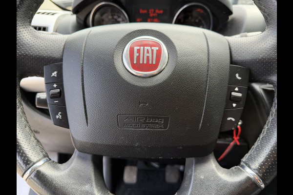 Fiat Ducato 33 2.3 MultiJet L3H2 / vaste prijs rijklaar € 18.950 ex btw / euro 6 / bpm vrij / lease vanaf € 319 / cruise en climate control / camera / navigatie !