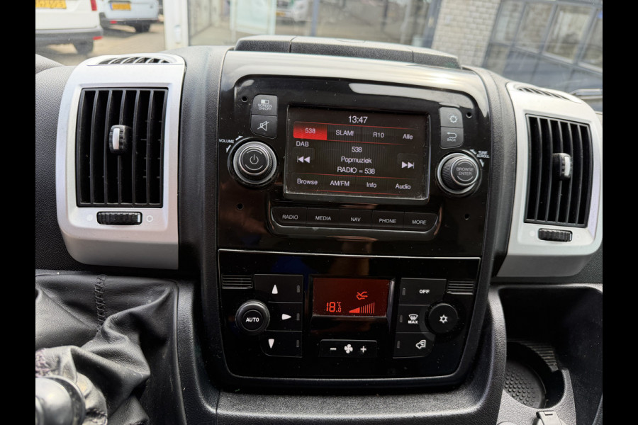 Fiat Ducato 33 2.3 MultiJet L3H2 / vaste prijs rijklaar € 18.950 ex btw / euro 6 / bpm vrij / lease vanaf € 319 / cruise en climate control / camera / navigatie !