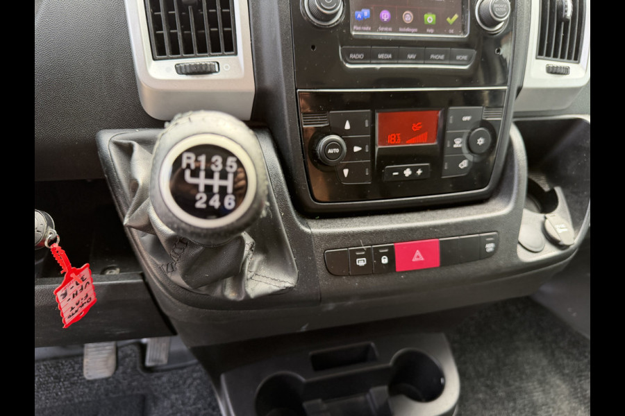 Fiat Ducato 33 2.3 MultiJet L3H2 / vaste prijs rijklaar € 18.950 ex btw / euro 6 / bpm vrij / lease vanaf € 319 / cruise en climate control / camera / navigatie !