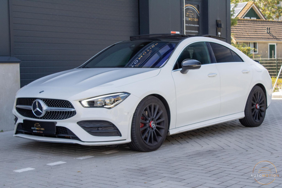 Mercedes-Benz CLA-Klasse 180 Business Solution AMG PANO CAMERA HUD LED STOELVERWARMING