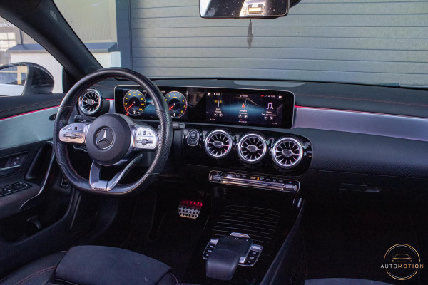 Mercedes-Benz CLA-Klasse 180 Business Solution AMG PANO CAMERA HUD LED STOELVERWARMING