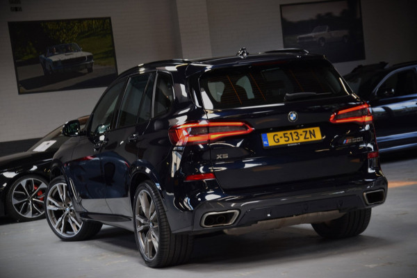 BMW X5 M50i V8 High Executive Navi|Leder|Dealer onderhouden|Massage|Swarovski|Sky-Lounge|531pk!!|ACC|Org.NL