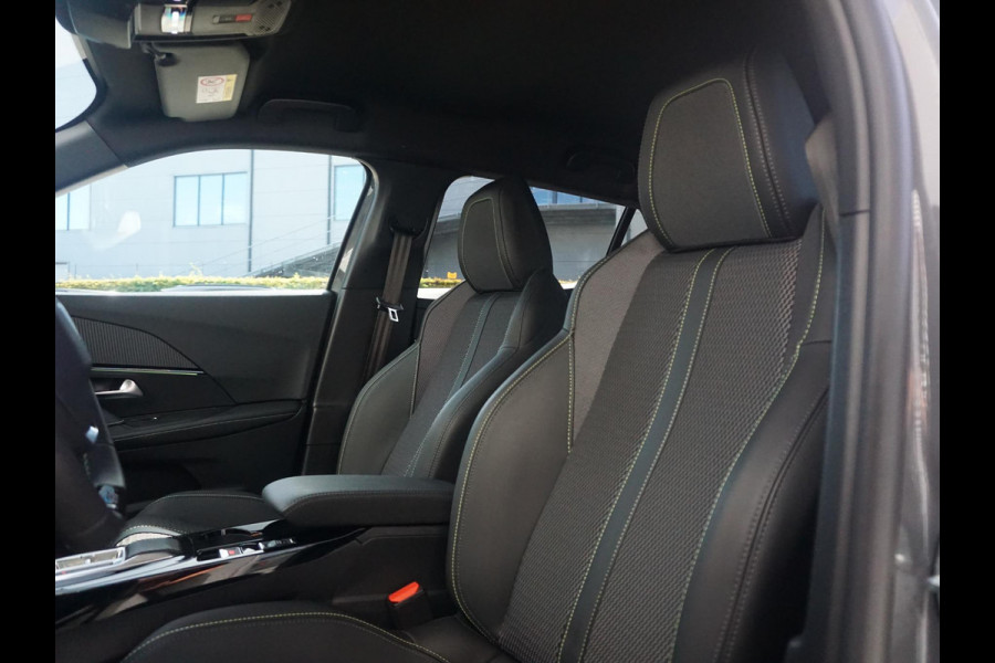 Peugeot e-2008 EV GT Avantage 54 kWh Carplay