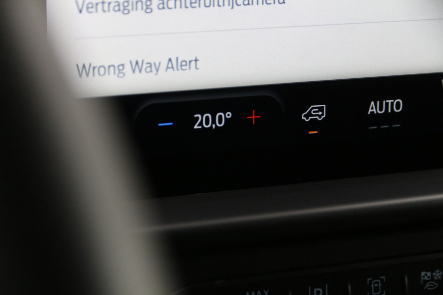 Ford Transit Custom 2.0 TDCI 136 | KAR-edition | LED | Camera | Clima..